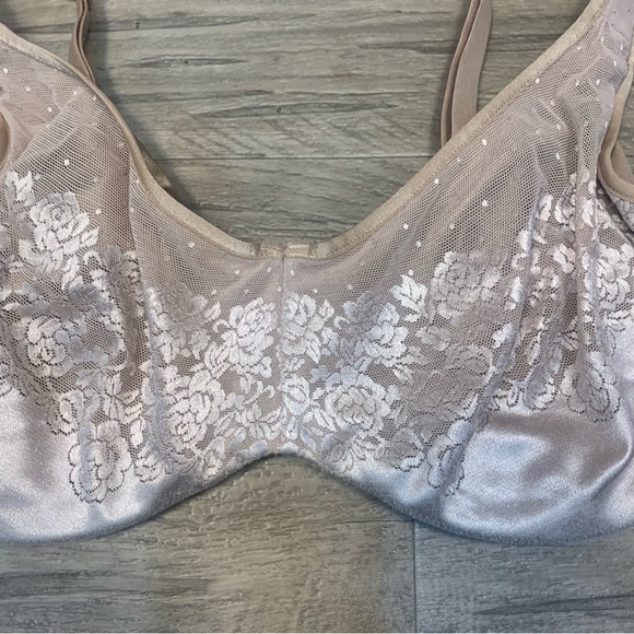 Soma Stunning Support Unlined Minimizer Bra - Picture 2 of 11